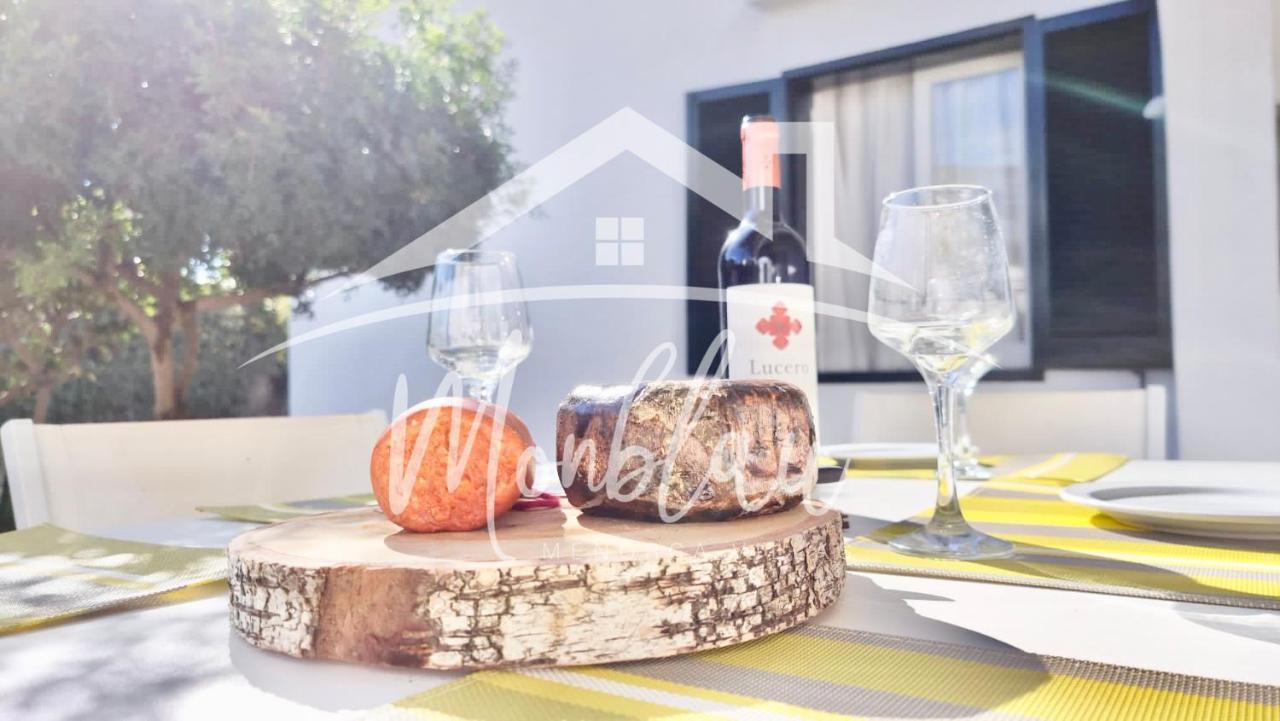 Villa Lorenzo Cala Blanca  Ngoại thất bức ảnh